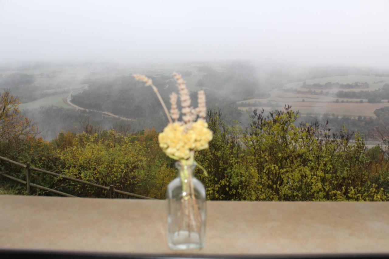 Castell De Ceuro. Hotel Rural Ogern Ngoại thất bức ảnh