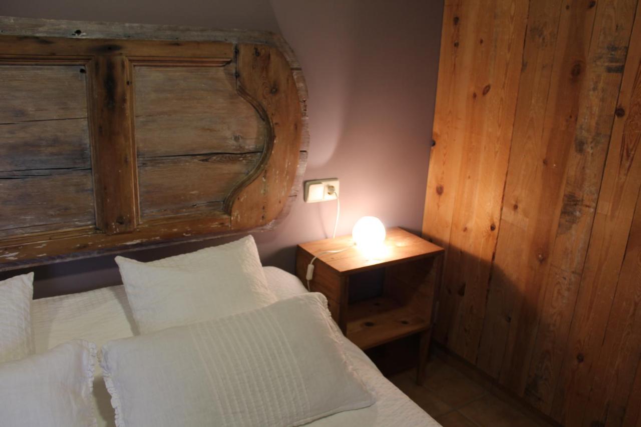 Castell De Ceuro. Hotel Rural Ogern Ngoại thất bức ảnh