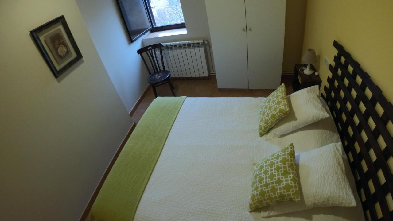 Castell De Ceuro. Hotel Rural Ogern Ngoại thất bức ảnh