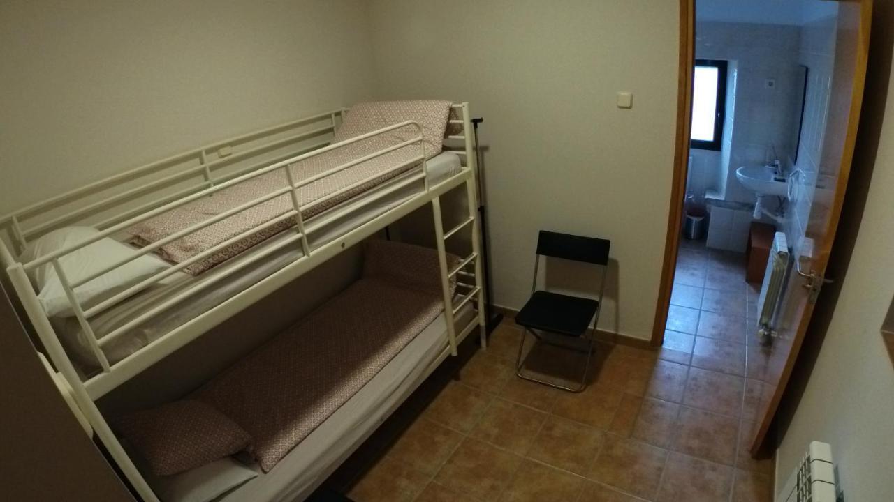 Castell De Ceuro. Hotel Rural Ogern Ngoại thất bức ảnh