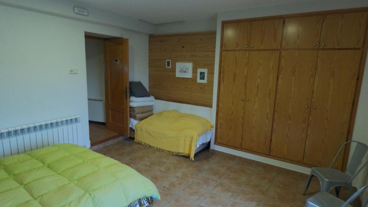 Castell De Ceuro. Hotel Rural Ogern Ngoại thất bức ảnh